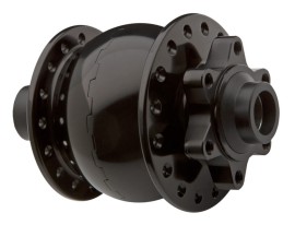 Dynamo v předním náboji na pevnou osu 15mm a diskové brzdy 6 děr
