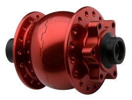 Dynamo v předním náboji na pevnou osu 15mm a diskové brzdy 6 děr